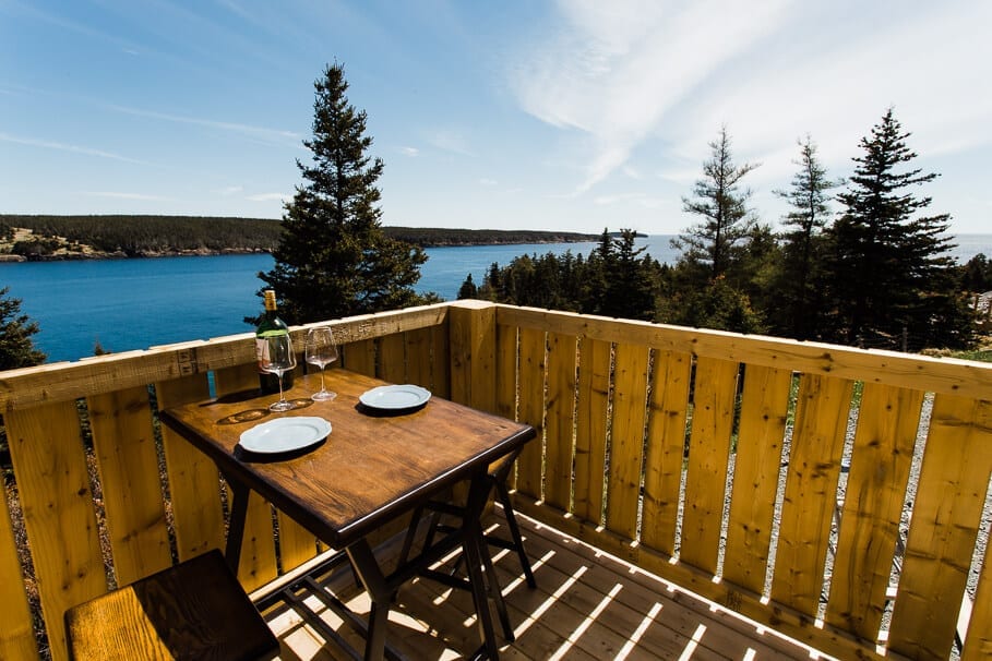 Blue Whale Suite With Private Hot Tub + 24hr Sauna Access