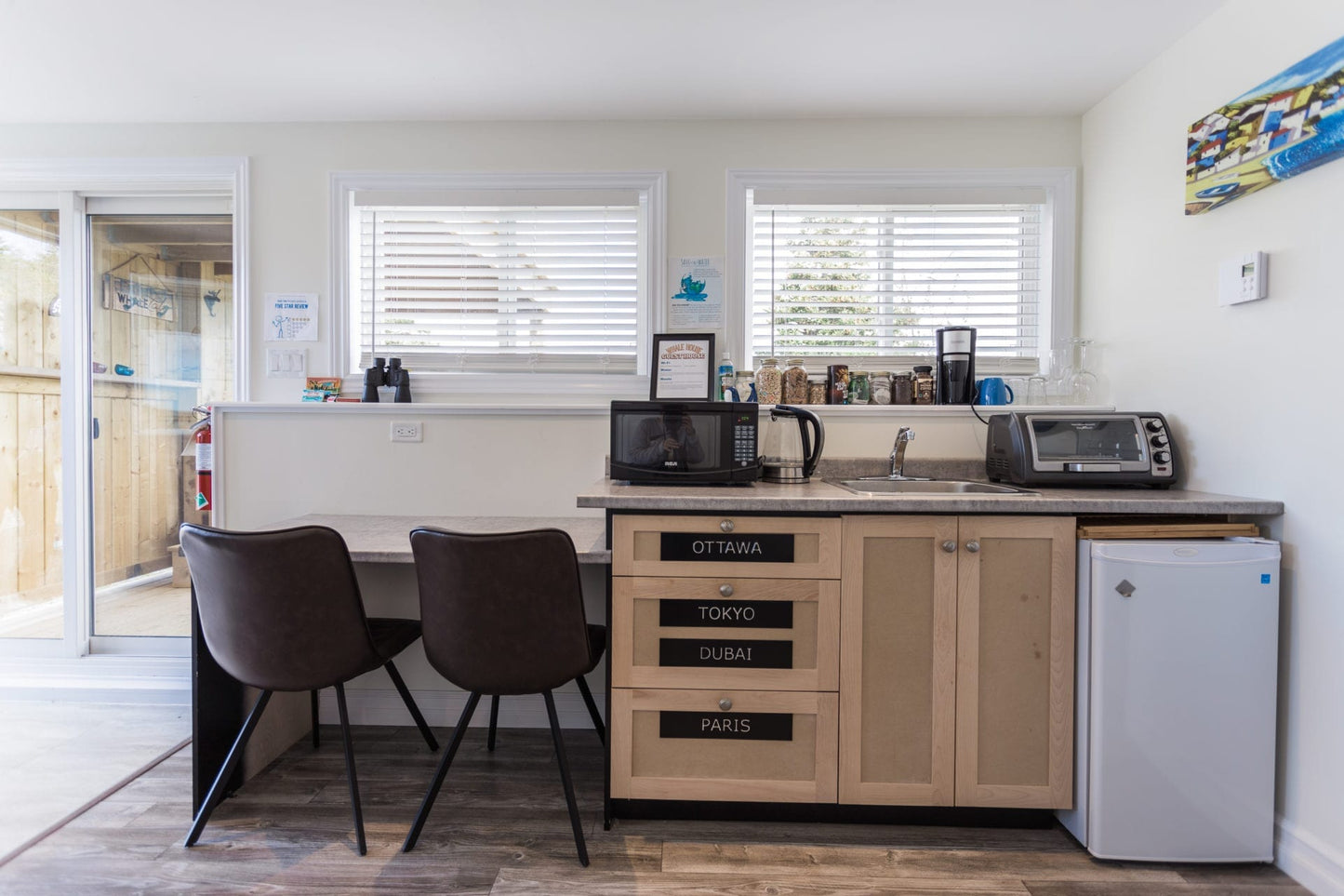 Humpback Whale Suite With Private Hot Tub + 24hr Sauna Access