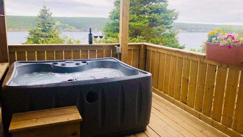 Gold Gift Certificate – Humpback Whale Suite